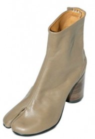 painted calfskin tabi boots