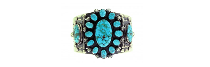 http://www.perrynulltrading.com/delbert-gordon-cluster-bracelet-kingman-turquoise-sterling-silver-navajo