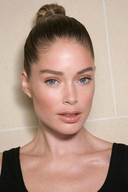 How to Master an Ethereal and Bronzed Glow Even in the Winter
