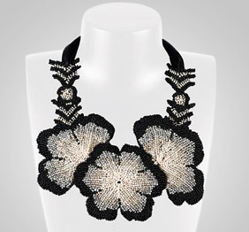 Givenchy_Beaded_Floral_Necklace.jpg