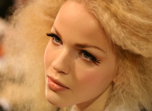 dior crimped.jpg