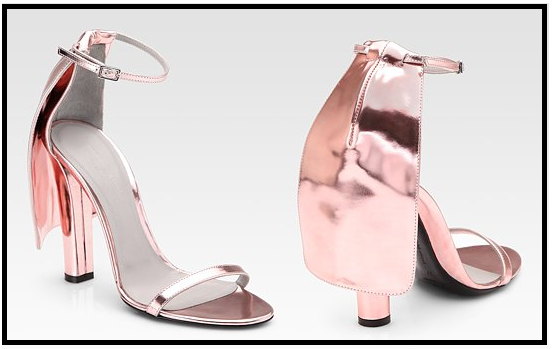 AlexanderWang_Patent_Leather_Cape_Sandals.png
