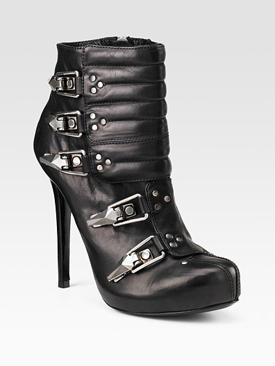 alexander_mcqueen_buckle_ski_boots.jpg