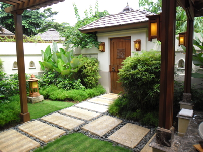 boracay_shangrilaspa_courtyard.jpg