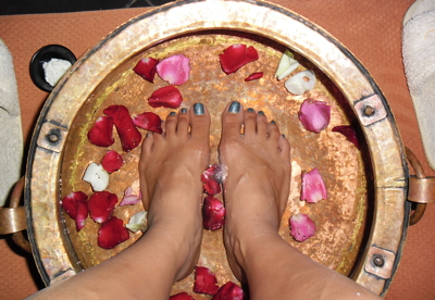 boracay_shangrilaspa_footbath.jpg