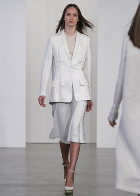 calvin-klein-collection-resort-2011-nyc-060910_ph_lecca,dan-02.jpg