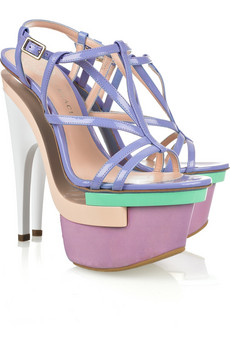 versace_dvea_patent_leather_platform_sandals.jpg